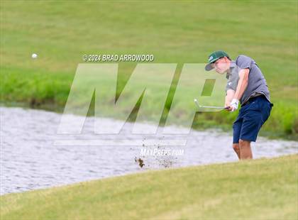 Thumbnail 2 in NCHSAA 2A Final (Day 1) photogallery.