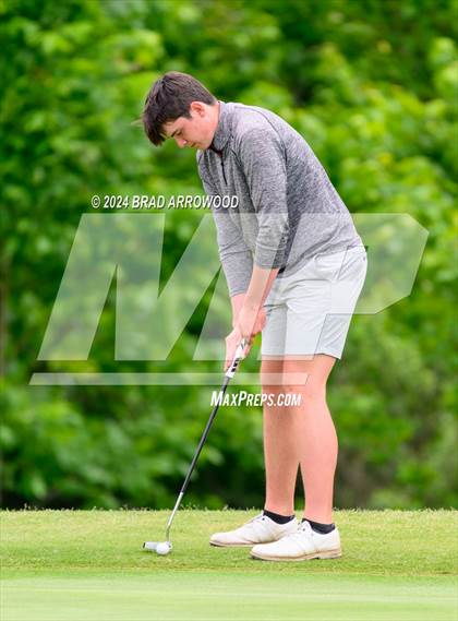 Thumbnail 2 in NCHSAA 2A Final (Day 1) photogallery.