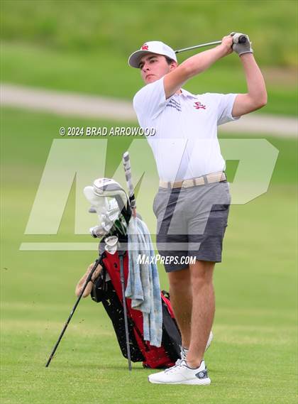 Thumbnail 2 in NCHSAA 2A Final (Day 1) photogallery.