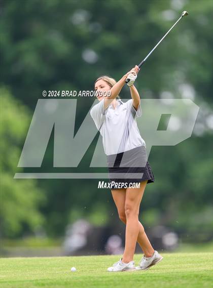 Thumbnail 3 in NCHSAA 2A Final (Day 1) photogallery.