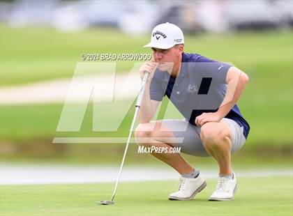 Thumbnail 1 in NCHSAA 2A Final (Day 1) photogallery.