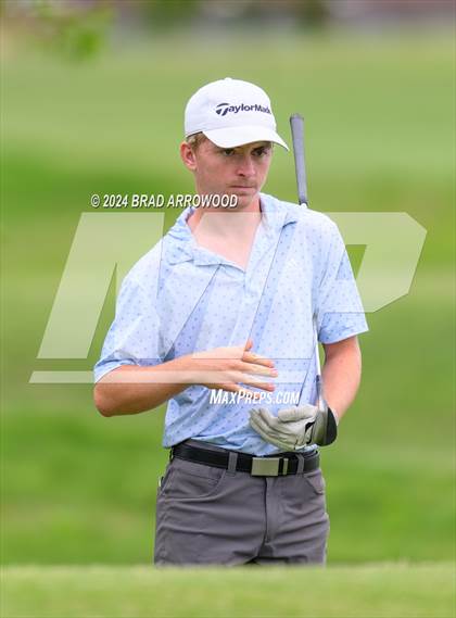 Thumbnail 1 in NCHSAA 2A Final (Day 1) photogallery.