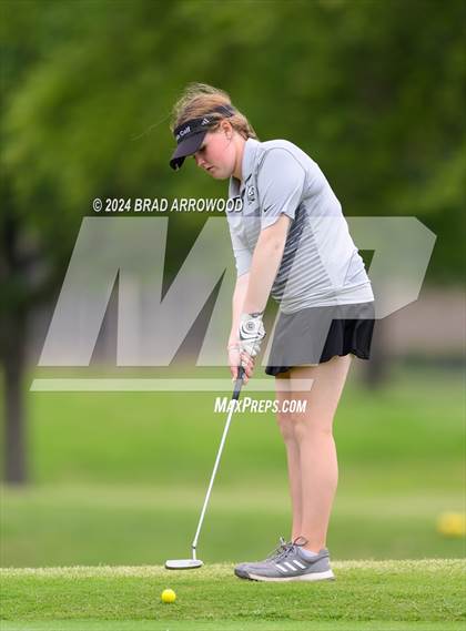 Thumbnail 3 in NCHSAA 2A Final (Day 1) photogallery.