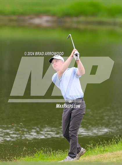 Thumbnail 3 in NCHSAA 2A Final (Day 1) photogallery.