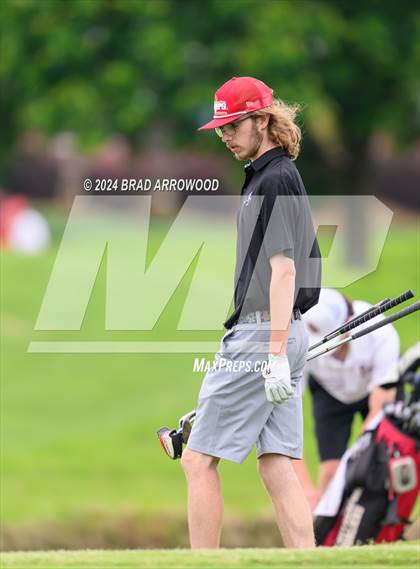 Thumbnail 3 in NCHSAA 2A Final (Day 1) photogallery.