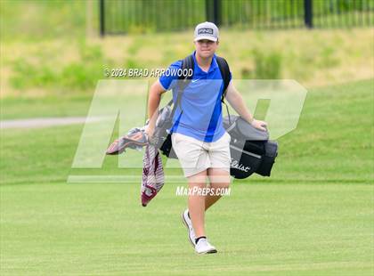 Thumbnail 1 in NCHSAA 2A Final (Day 1) photogallery.