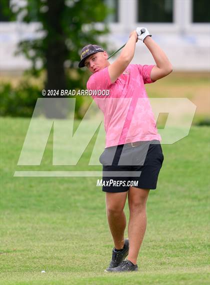 Thumbnail 1 in NCHSAA 2A Final (Day 1) photogallery.