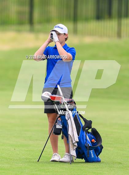 Thumbnail 2 in NCHSAA 2A Final (Day 1) photogallery.
