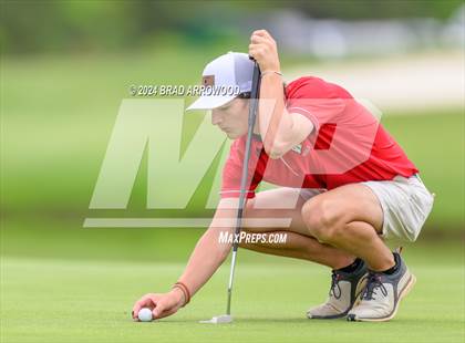 Thumbnail 3 in NCHSAA 2A Final (Day 1) photogallery.