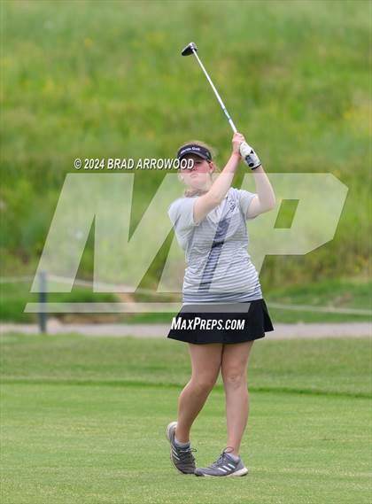 Thumbnail 1 in NCHSAA 2A Final (Day 1) photogallery.