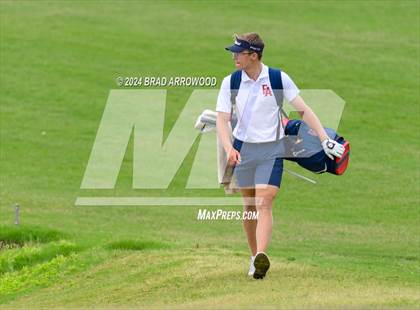 Thumbnail 2 in NCHSAA 2A Final (Day 1) photogallery.