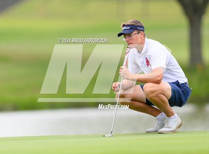 Thumbnail 2 in NCHSAA 2A Final (Day 1) photogallery.