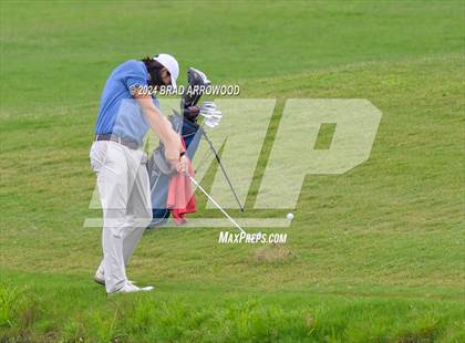 Thumbnail 1 in NCHSAA 2A Final (Day 1) photogallery.