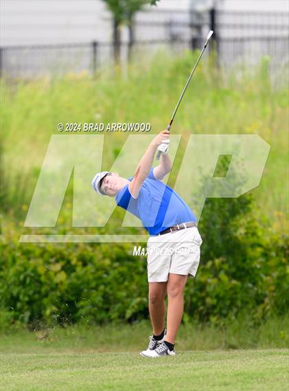 Thumbnail 1 in NCHSAA 2A Final (Day 1) photogallery.