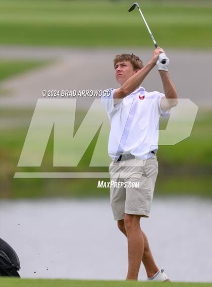Thumbnail 3 in NCHSAA 2A Final (Day 1) photogallery.