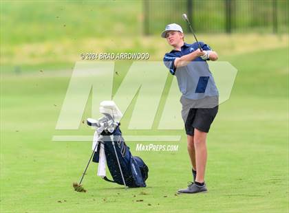Thumbnail 3 in NCHSAA 2A Final (Day 1) photogallery.
