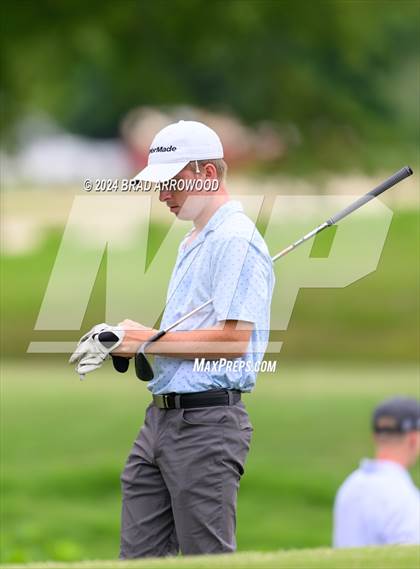 Thumbnail 3 in NCHSAA 2A Final (Day 1) photogallery.
