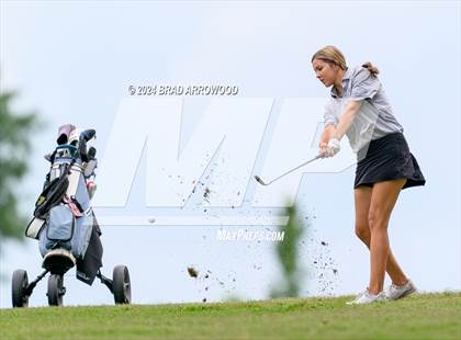 Thumbnail 3 in NCHSAA 2A Final (Day 1) photogallery.