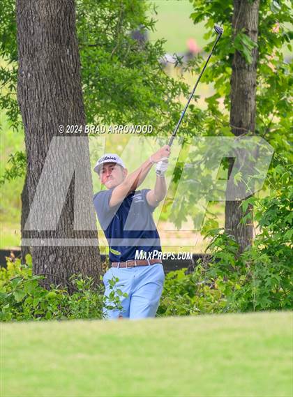 Thumbnail 1 in NCHSAA 2A Final (Day 1) photogallery.