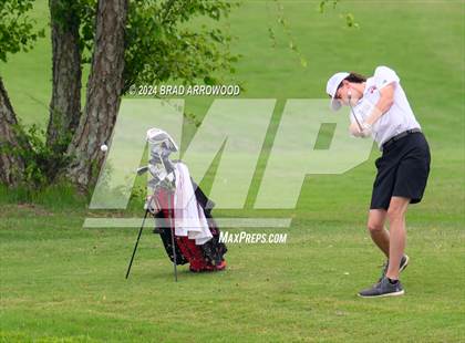 Thumbnail 2 in NCHSAA 2A Final (Day 1) photogallery.