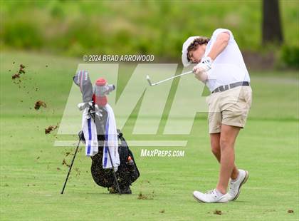 Thumbnail 1 in NCHSAA 2A Final (Day 1) photogallery.
