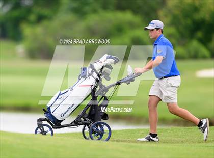 Thumbnail 1 in NCHSAA 2A Final (Day 1) photogallery.