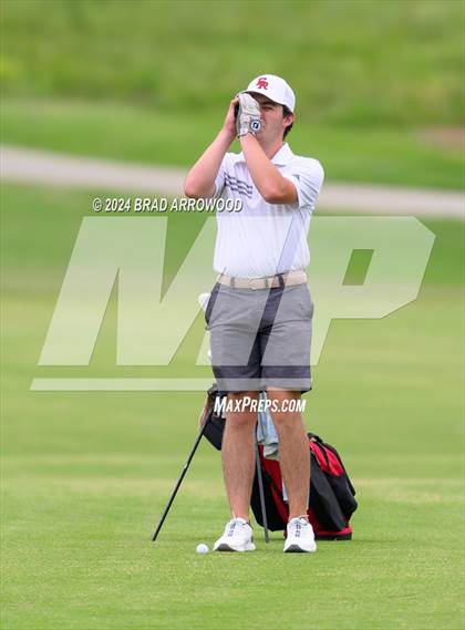 Thumbnail 2 in NCHSAA 2A Final (Day 1) photogallery.