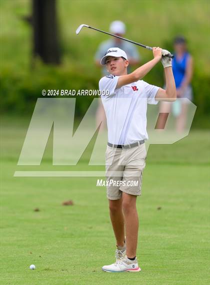Thumbnail 2 in NCHSAA 2A Final (Day 1) photogallery.