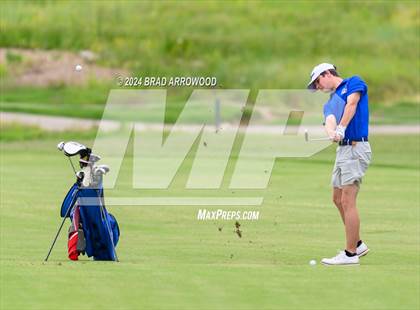 Thumbnail 2 in NCHSAA 2A Final (Day 1) photogallery.
