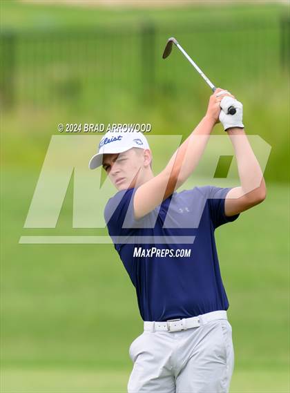 Thumbnail 1 in NCHSAA 2A Final (Day 1) photogallery.