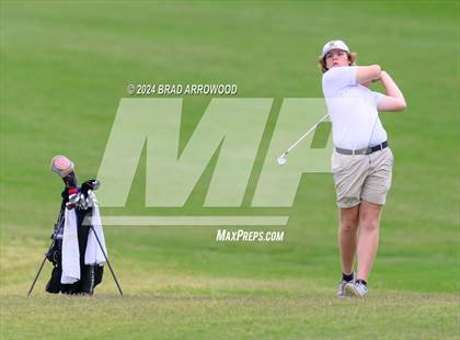 Thumbnail 2 in NCHSAA 2A Final (Day 1) photogallery.