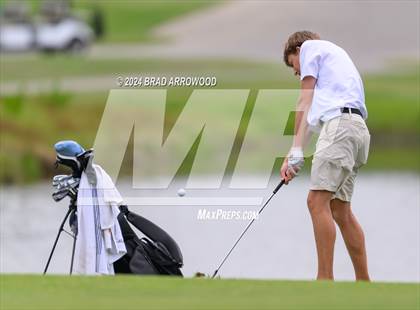 Thumbnail 1 in NCHSAA 2A Final (Day 1) photogallery.