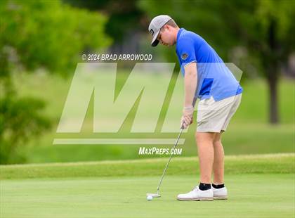 Thumbnail 1 in NCHSAA 2A Final (Day 1) photogallery.