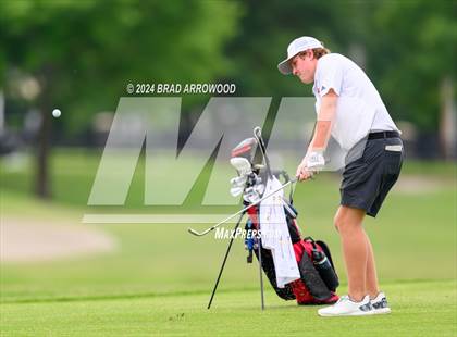 Thumbnail 2 in NCHSAA 2A Final (Day 1) photogallery.