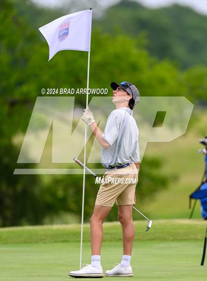 Thumbnail 3 in NCHSAA 2A Final (Day 1) photogallery.