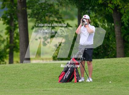 Thumbnail 2 in NCHSAA 2A Final (Day 1) photogallery.