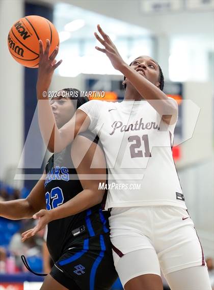 Thumbnail 1 in Lakeside vs Burke County (100 Black Men of Augusta Thanksgiving Classic) photogallery.