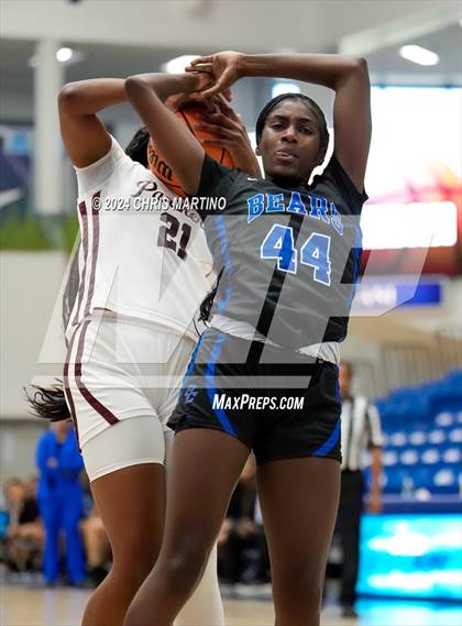 Thumbnail 3 in Lakeside vs Burke County (100 Black Men of Augusta Thanksgiving Classic) photogallery.