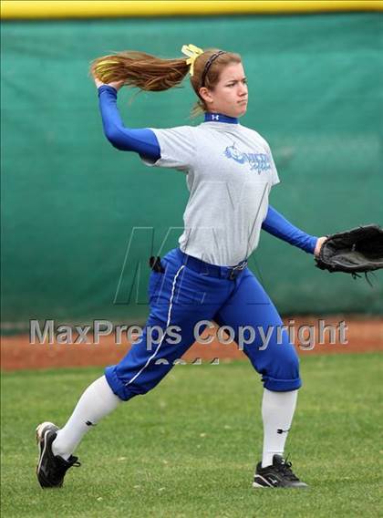 Thumbnail 1 in The Woodlands vs. New Braunfels (Westlake Tournament) photogallery.