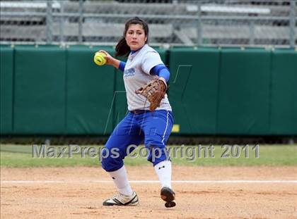Thumbnail 1 in The Woodlands vs. New Braunfels (Westlake Tournament) photogallery.