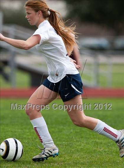 Thumbnail 2 in Lamar vs Clear Creek (Pearland Soccer Classic) photogallery.