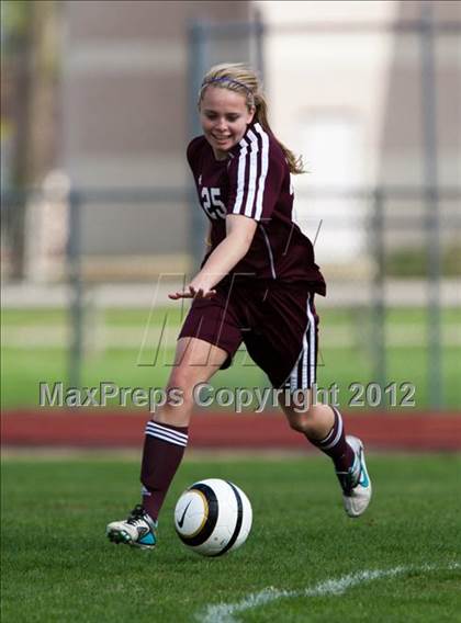 Thumbnail 2 in Lamar vs Clear Creek (Pearland Soccer Classic) photogallery.