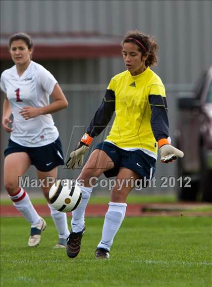 Thumbnail 1 in Lamar vs Clear Creek (Pearland Soccer Classic) photogallery.