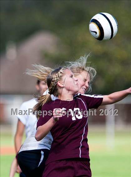 Thumbnail 2 in Lamar vs Clear Creek (Pearland Soccer Classic) photogallery.