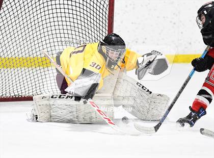 Thumbnail 3 in St. Joseph @ Fairfield Warde/Ludlowe photogallery.