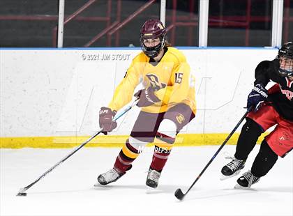 Thumbnail 3 in St. Joseph @ Fairfield Warde/Ludlowe photogallery.