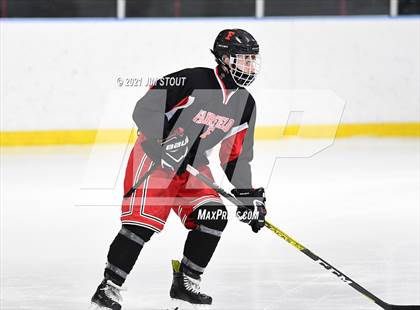 Thumbnail 3 in St. Joseph @ Fairfield Warde/Ludlowe photogallery.