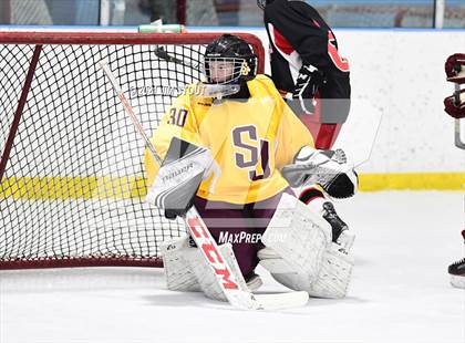 Thumbnail 1 in St. Joseph @ Fairfield Warde/Ludlowe photogallery.