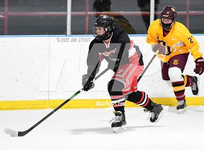 Thumbnail 3 in St. Joseph @ Fairfield Warde/Ludlowe photogallery.