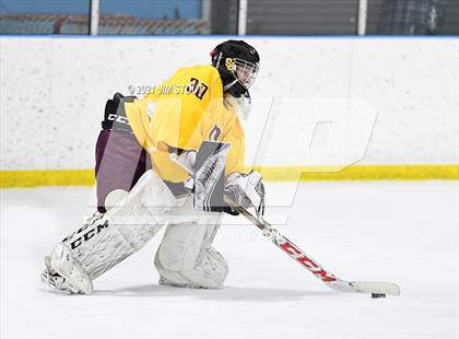 Thumbnail 3 in St. Joseph @ Fairfield Warde/Ludlowe photogallery.